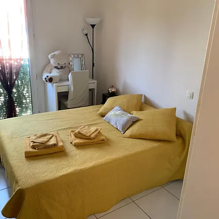 Calme Et Joie Apartment