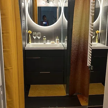 Calme Et Joie Apartment